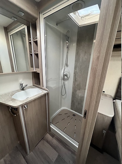 Kabe Imperial 740 TDL KS E8 Förmedling 12 of 13