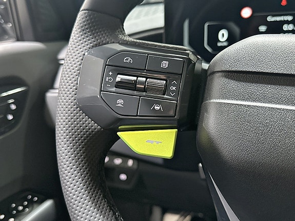 Kia EV9 13 of 17