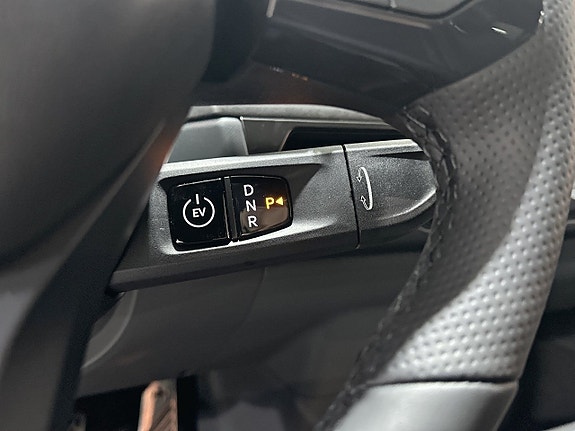 Kia EV9 15 of 17