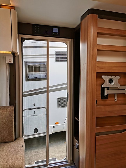 Adria Alpina 663 UK Ny bes. Alde. Markis. Barnkammare. 18 of 20