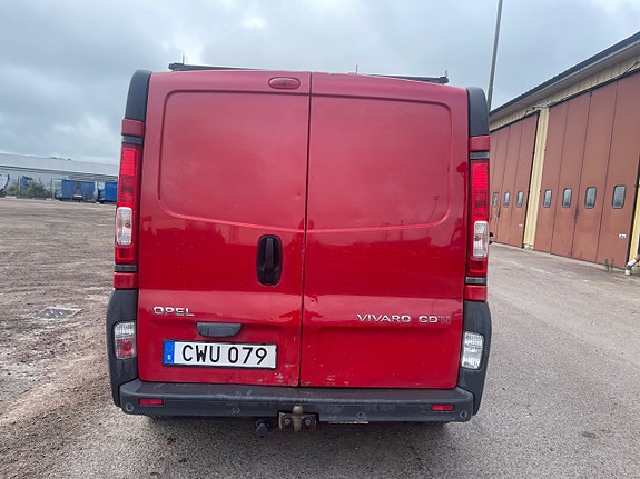 Opel Vivaro 4 of 5
