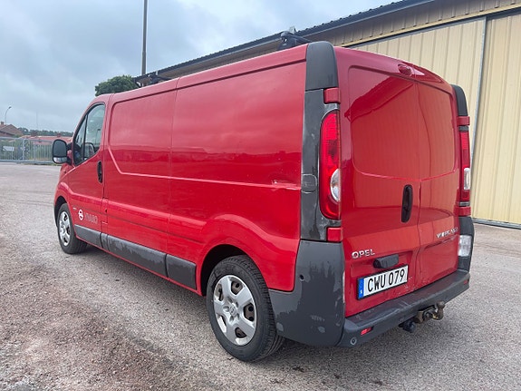 Opel Vivaro 3 of 5