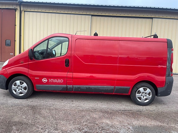 Opel Vivaro 2 of 5