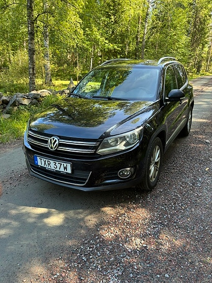 Volkswagen Tiguan 3 of 4