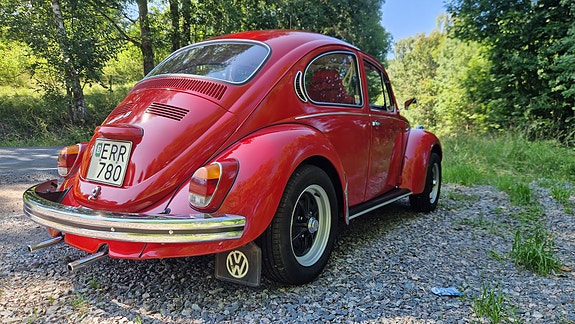 Volkswagen 1302 2 of 5