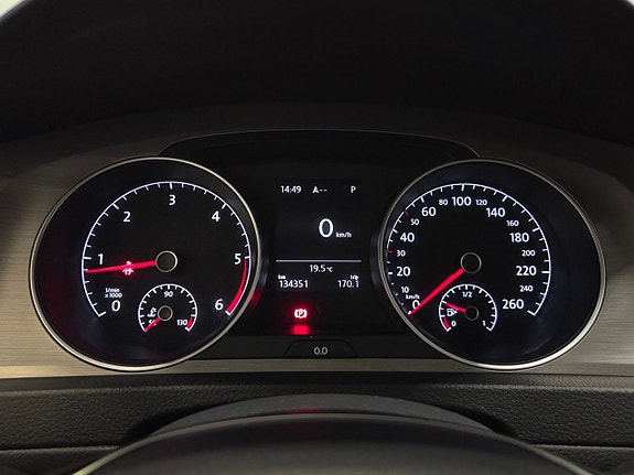 Volkswagen Golf VII 14 of 20