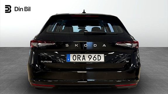 Skoda Superb 5 of 12