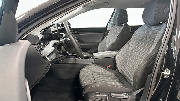 Skoda Superb 8 of 12