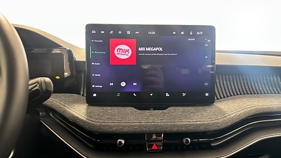 Skoda Superb 9 of 12