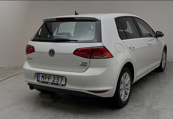 Volkswagen Golf VII 3 of 5
