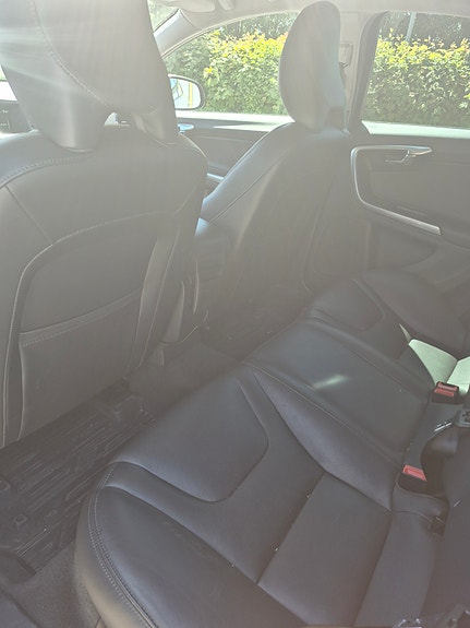 Volvo S60 6 of 8