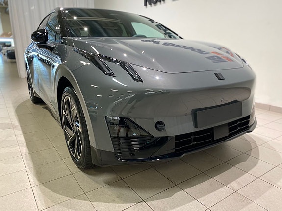 Lynk & Co 02 7 of 23