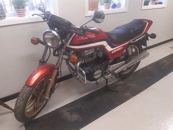 Honda CB 400N CBX 750F 2 of 2