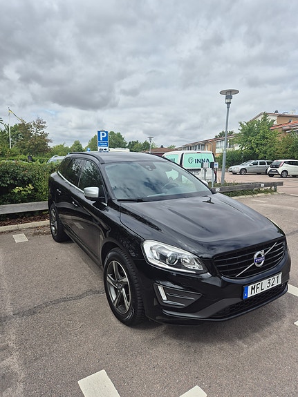 Volvo XC60 4 of 8