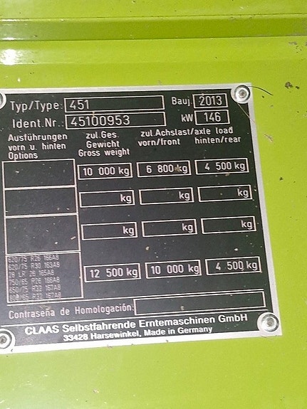 CLAAS Avero 240 4 of 5