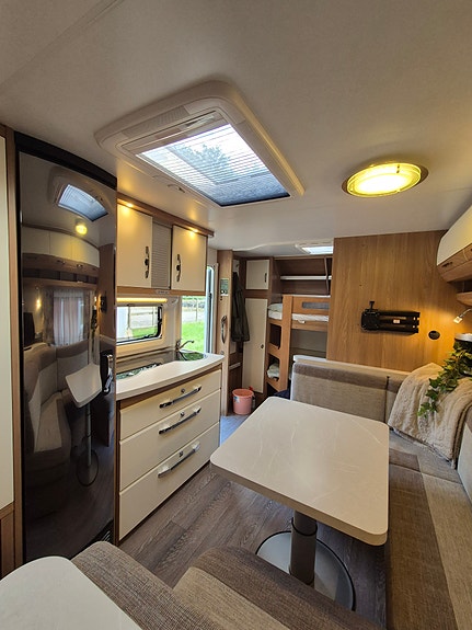 Hobby 560 Kmfe Deluxe Barnkammare 6 of 14