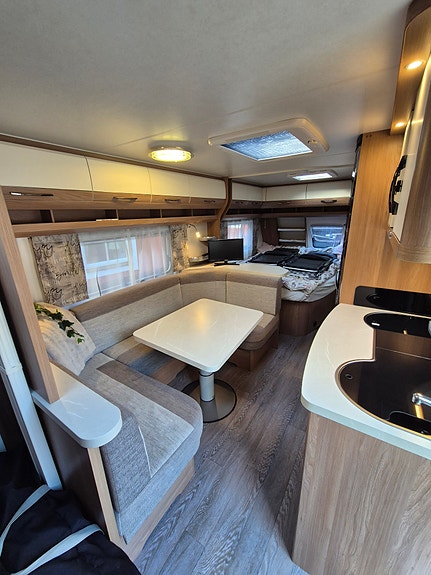 Hobby 560 Kmfe Deluxe Barnkammare 7 of 14