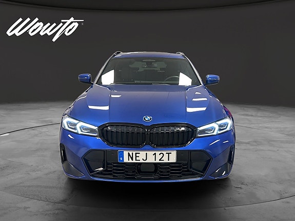 BMW 330e 2 of 5