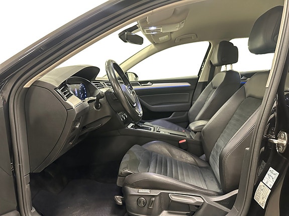 Volkswagen Passat 7 of 14
