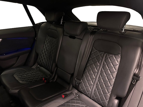 Audi Q8 13 of 15