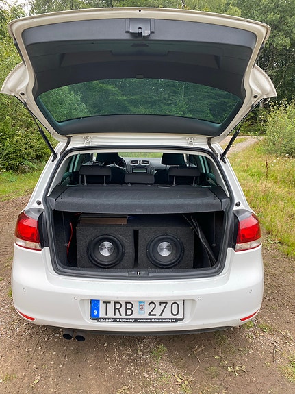 Volkswagen Golf VI 4 of 5