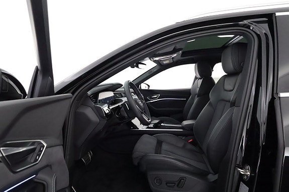 Audi Q8 e-tron 10 of 30