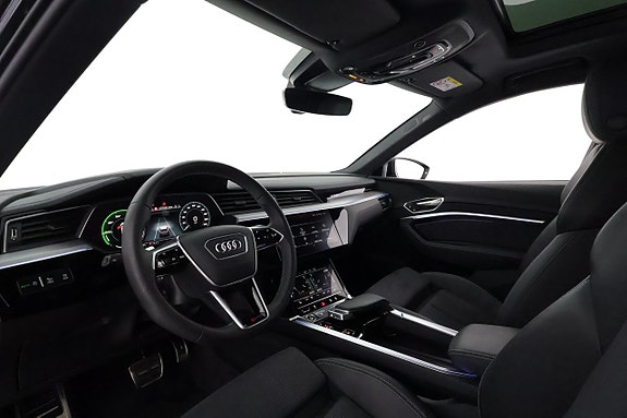Audi Q8 e-tron 11 of 30