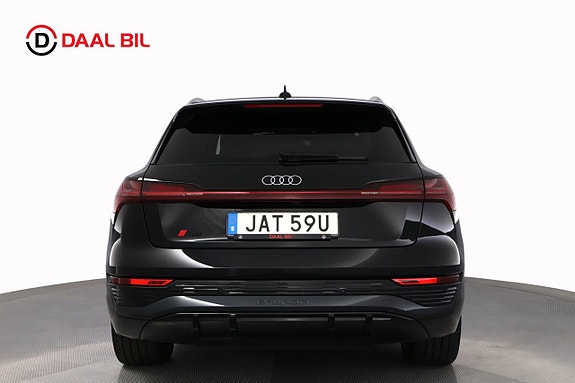 Audi Q8 e-tron 7 of 30