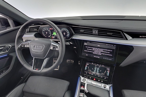Audi Q8 e-tron 15 of 30