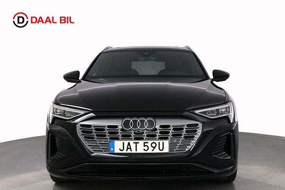 Audi Q8 e-tron 2 of 30