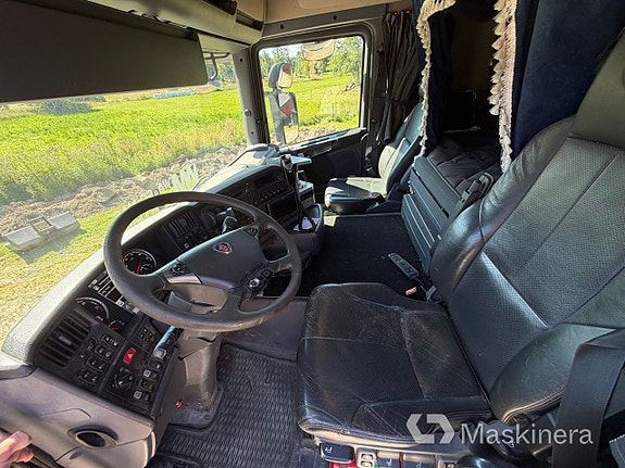 Kranväxlare Scania G400LB6X2 med två flak 19 of 27