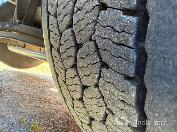 Kranväxlare Scania G400LB6X2 med två flak 12 of 27