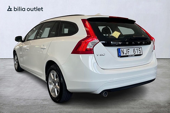 Volvo V60 4 of 5