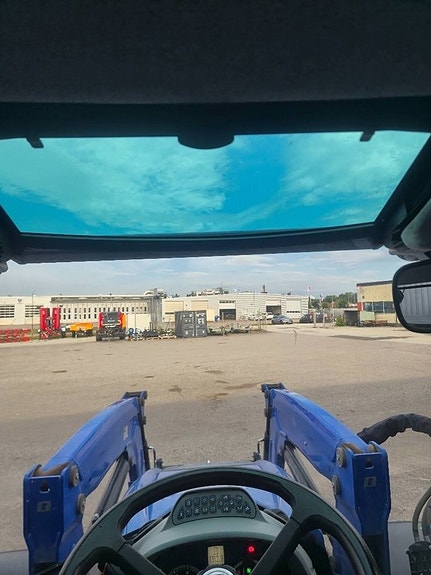 New Holland T 5.120 Dynamic Command 5 of 6