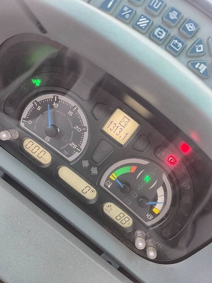 New Holland T 5.120 Dynamic Command 6 of 6
