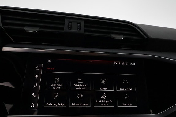 Audi Q3 19 of 27