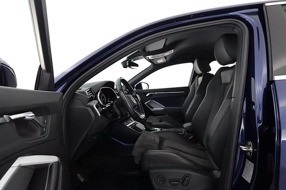 Audi Q3 10 of 27