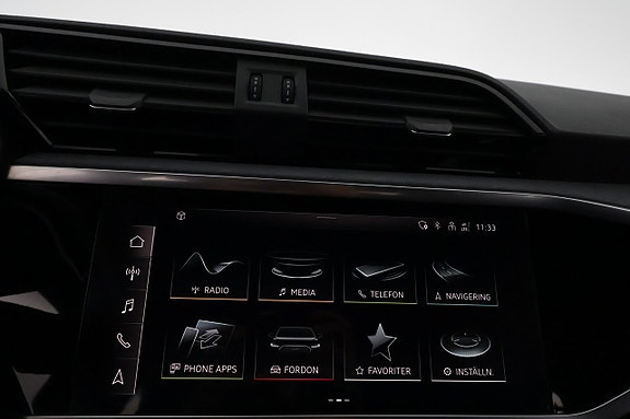 Audi Q3 17 of 27