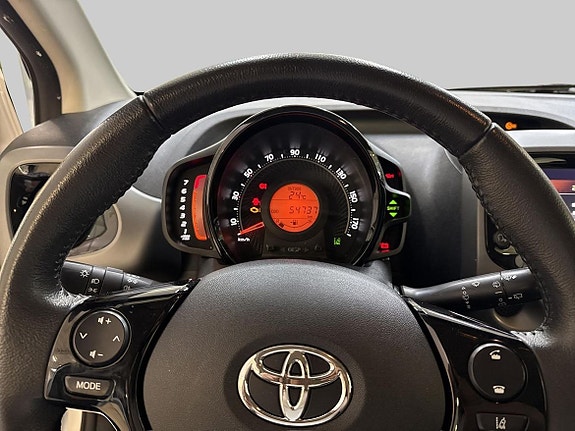 Toyota Aygo 15 of 19