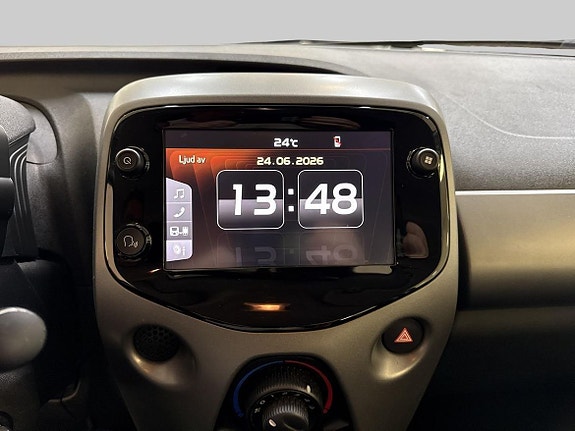 Toyota Aygo 16 of 19