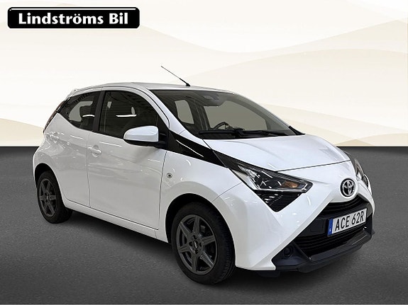 Toyota Aygo 3 of 19