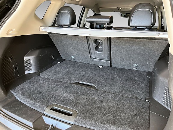 Nissan X-Trail 19 of 19