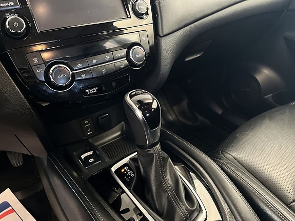 Nissan X-Trail 18 of 19