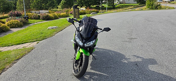Kawasaki Ninja Z1000SX Touring ABS (med väskor) 3 of 8