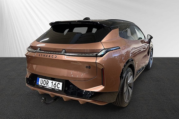 Lynk & Co 08 3 of 5