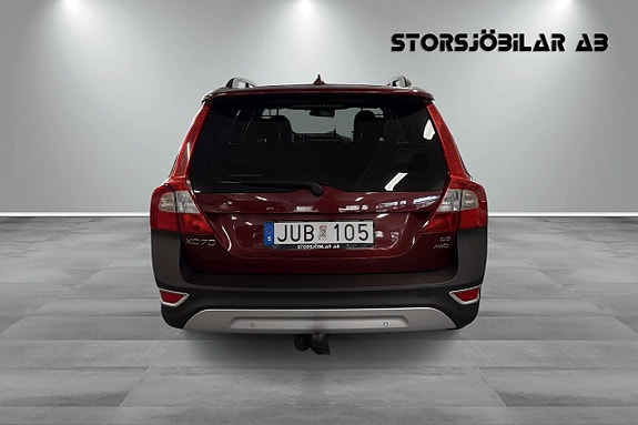 Volvo XC70 4 of 5