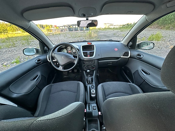 Peugeot 206+ 5 of 5