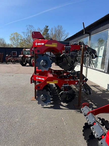Metal-Fach U740/30 – Tallriksredskap (3,0 m) 3 of 12
