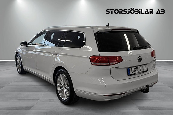 Volkswagen Passat 5 of 5
