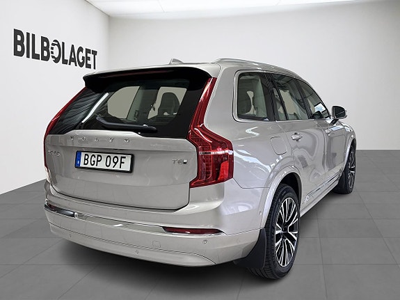 Volvo XC90 4 of 5